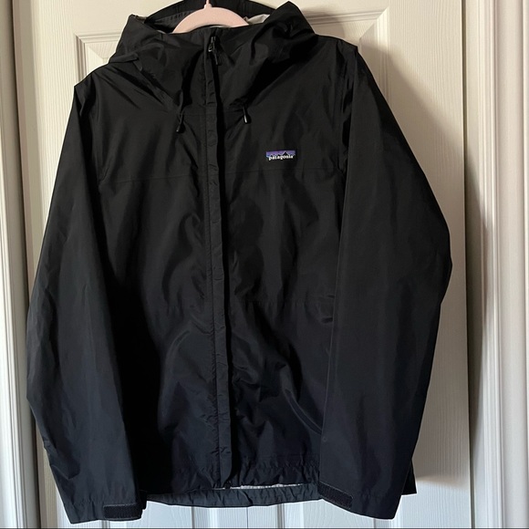 Patagonia Jackets & Blazers - PATAGONIA WOMENS TORRENTSHELL RAIN JACKET